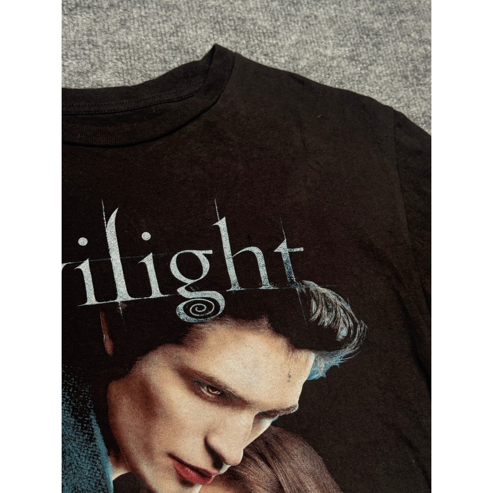 Twilight T-Shirt Edward Bella Black Size Medium Short Sleeve Movie‎ Promo Tee - Picture 6 of 9